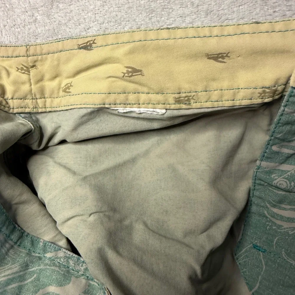 Patagonia Mens Flying Fish Board Shorts Green Grey Swim Trunks Size 30